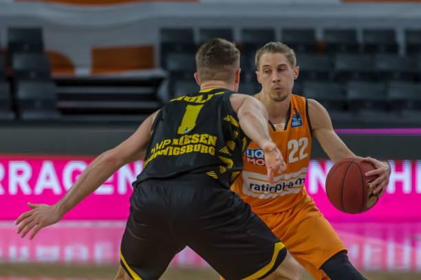 也是他们连 也是他们连