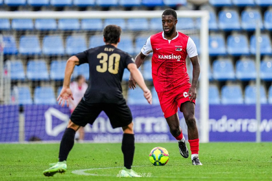 关键词背后 关键词背后